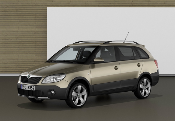 Pictures of Škoda Fabia Scout Combi (5J) 2010