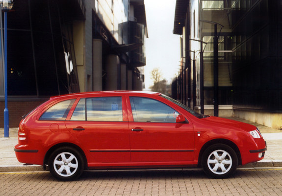 Škoda Fabia Combi UK-spec (6Y) 2000–05 images
