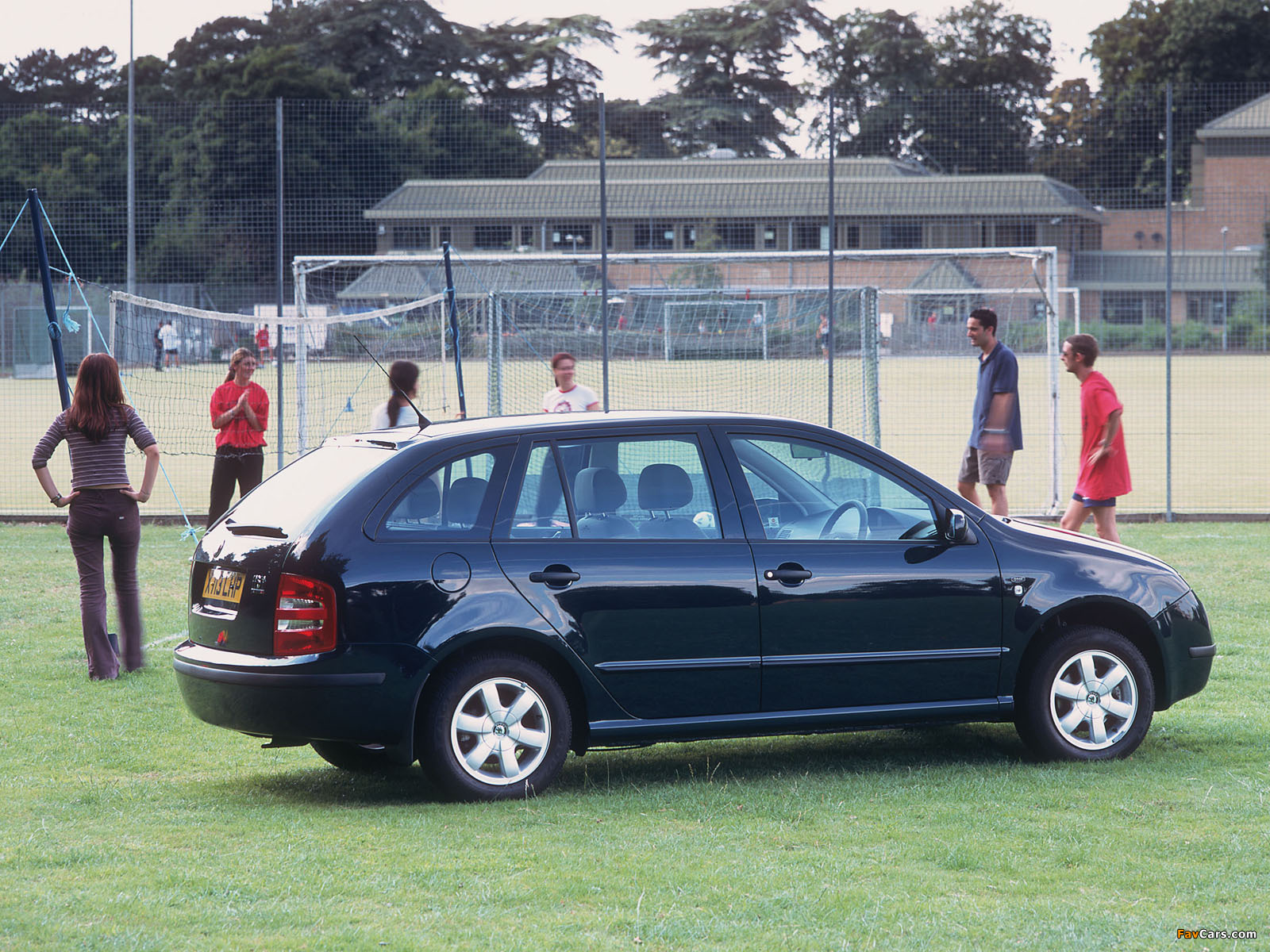 Škoda Fabia Combi UK-spec (6Y) 2000–05 images (1600 x 1200)