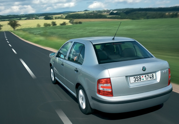 Škoda Fabia Sedan (6Y) 2001–05 images