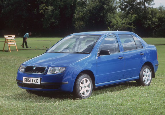Škoda Fabia Sedan UK-spec (6Y) 2001–05 pictures