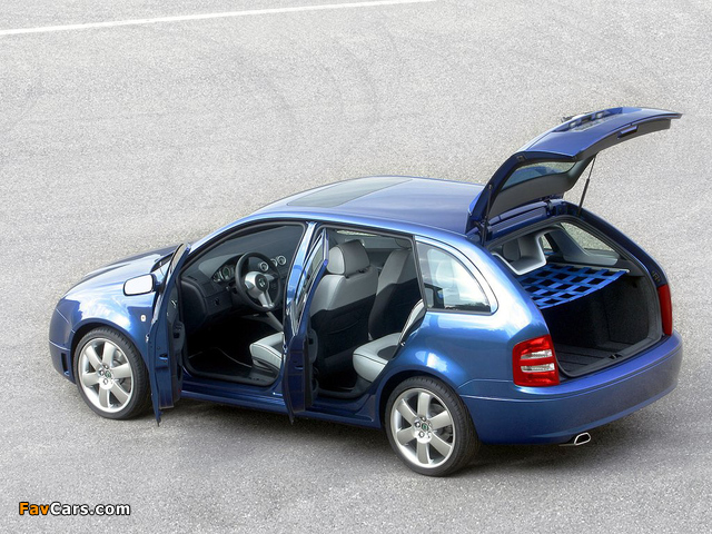 Škoda Fabia Combi Paris Concept 2002 pictures (640 x 480)