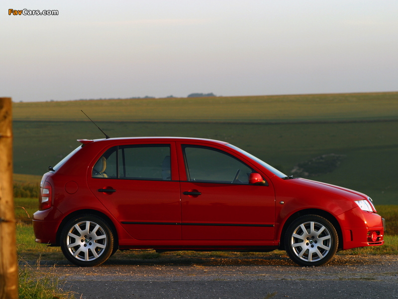 Škoda Fabia RS (6Y) 2003–05 wallpapers (800 x 600)
