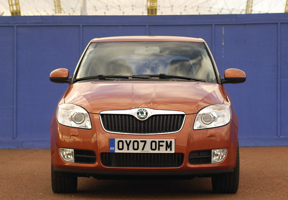 Škoda Fabia UK-spec (5J) 2007–10 images