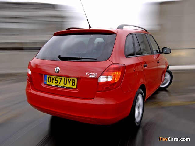 Škoda Fabia Combi UK-spec (5J) 2007–10 images (640 x 480)