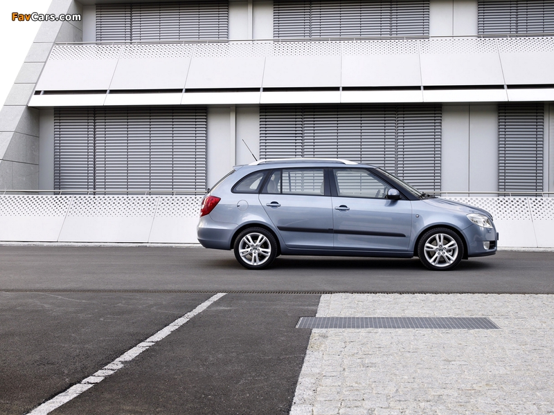 Škoda Fabia Combi (5J) 2007–10 photos (800 x 600)