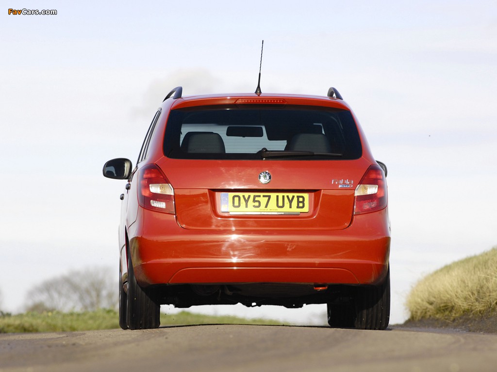 Škoda Fabia Combi UK-spec (5J) 2007–10 pictures (1024 x 768)