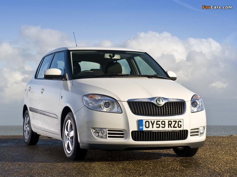 Škoda Fabia GreenLine UK-spec (5J) 2009–10 photos (800 x 600)