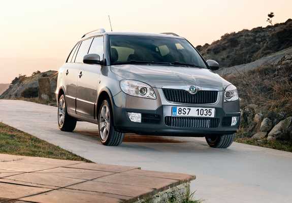 Škoda Fabia Scout Combi (5J) 2009–10 wallpapers