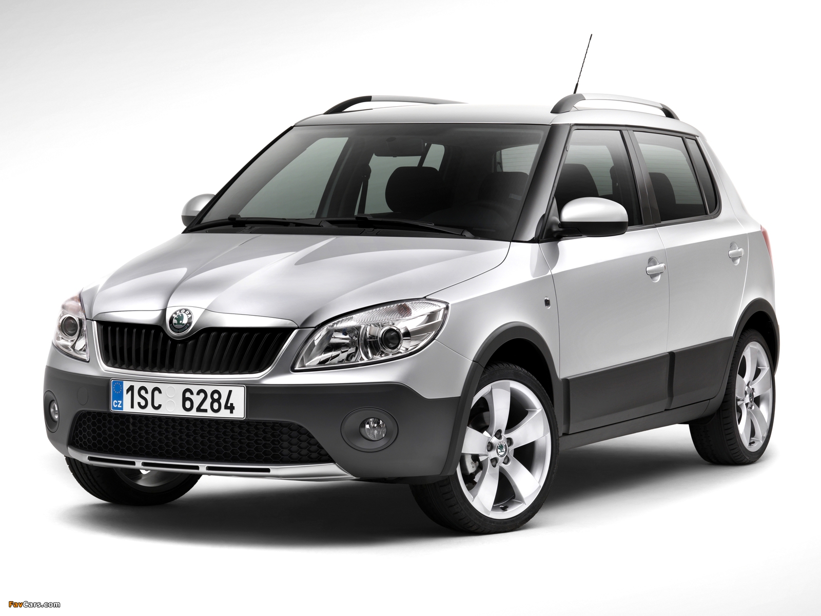 Škoda Fabia Scout (5J) 2010 photos (1600 x 1200)