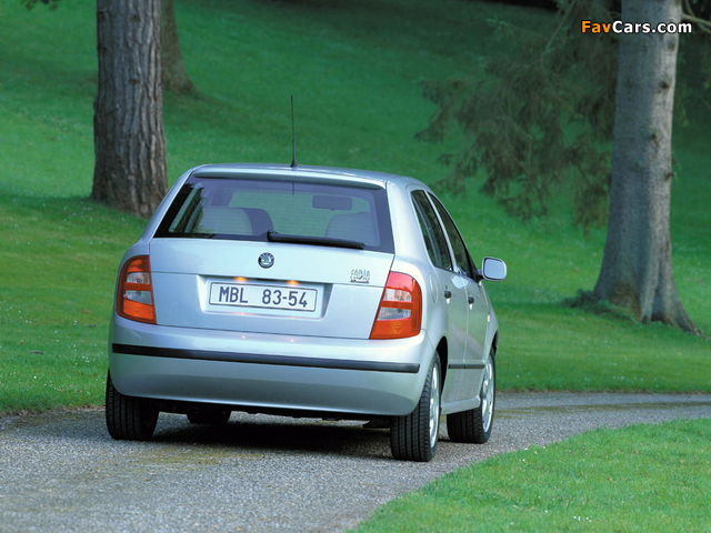 Škoda Fabia (6Y) 1999–2005 wallpapers (640 x 480)