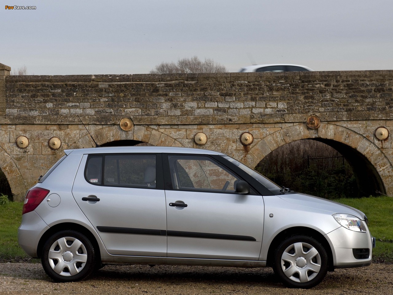 Škoda Fabia UK-spec (5J) 2007–10 wallpapers (1280 x 960)