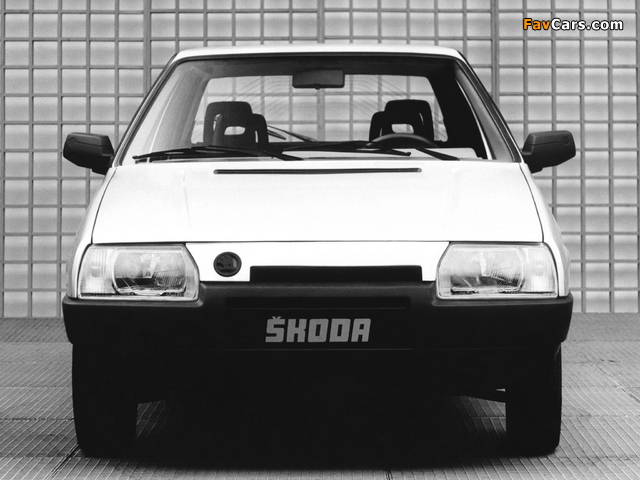Images of Škoda Favorit (Type 781) 1987–94 (640 x 480)