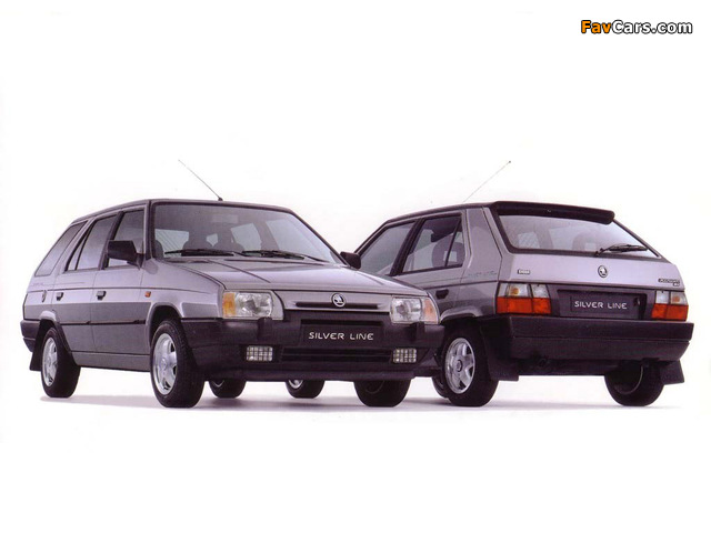 Images of Škoda Favorit Silver Line 1994 (640 x 480)