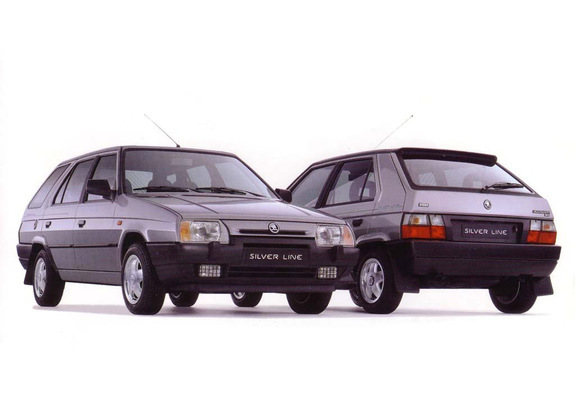 Images of Škoda Favorit Silver Line 1994