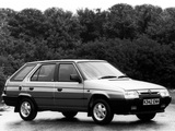 Photos of Škoda Favorit Estate Silverline (Type 785) 1993–95