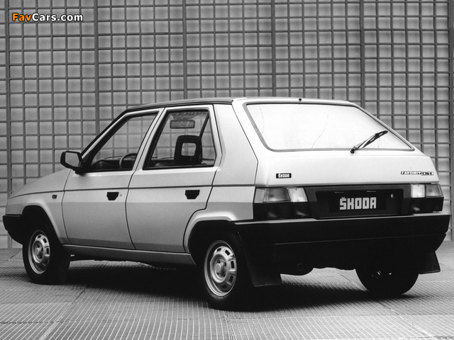 Pictures of Škoda Favorit (Type 781) 1987–94 (640 x 480)