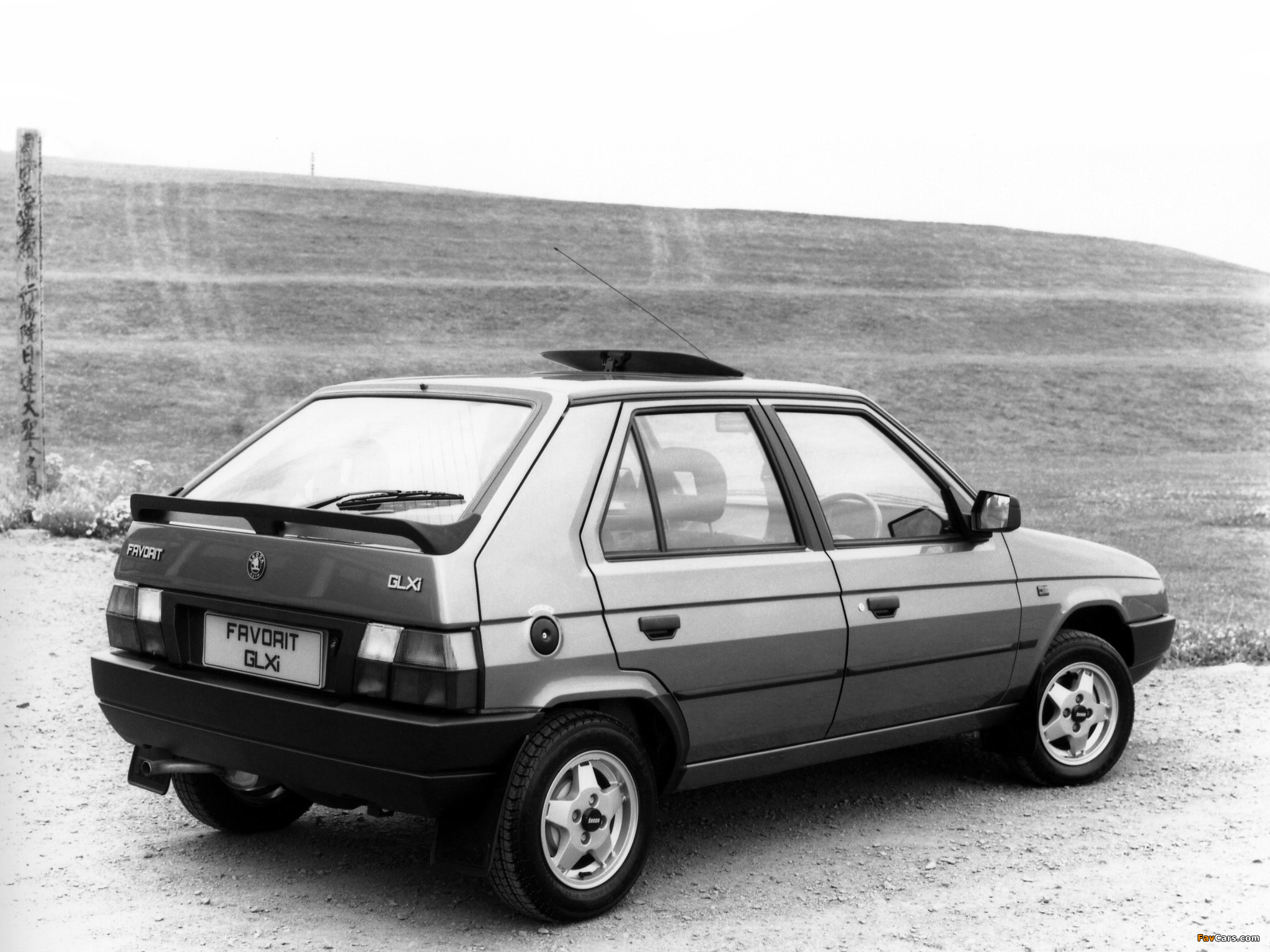 Pictures of Škoda Favorit UK-spec (Type 781) 1989–94 (2048 x 1536)