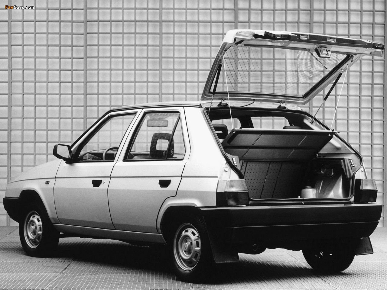 Škoda Favorit (Type 781) 1987–94 photos (1280 x 960)