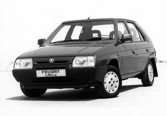 Škoda Favorit UK-spec (Type 781) 1989–94 photos