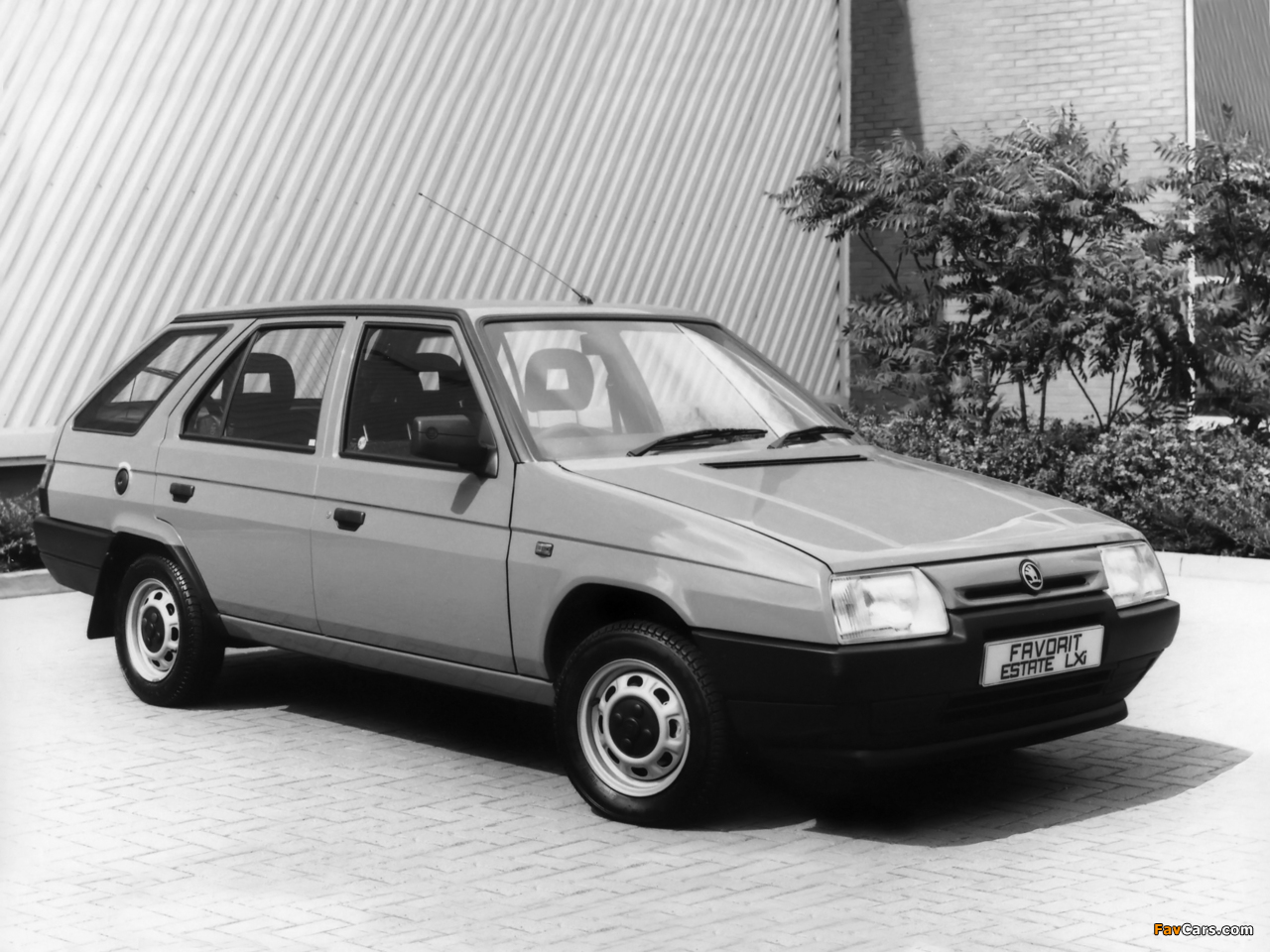 Škoda Favorit Estate (Type 785) 1991–95 images (1280 x 960)