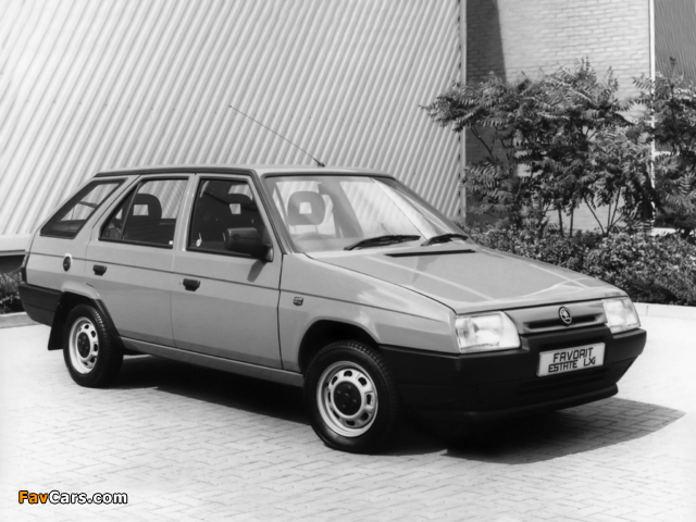 Škoda Favorit Estate (Type 785) 1991–95 images (640 x 480)