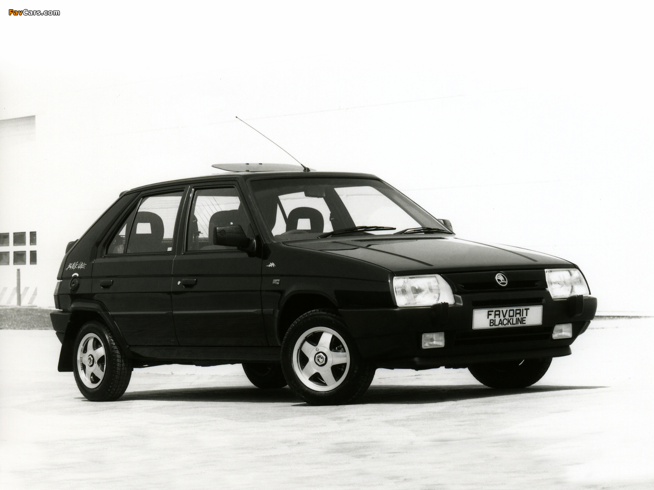 Škoda Favorit Blackline UK-spec (Type 781) 1993–94 pictures (1280 x 960)
