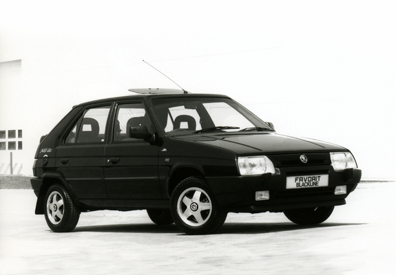 Škoda Favorit Blackline UK-spec (Type 781) 1993–94 pictures