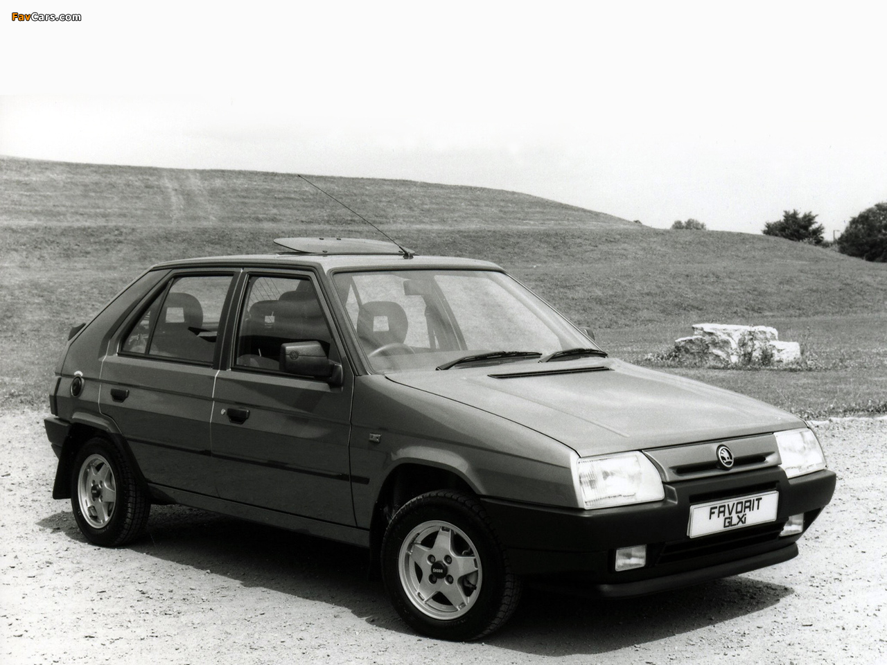 Škoda Favorit UK-spec (Type 781) 1989–94 wallpapers (1280 x 960)