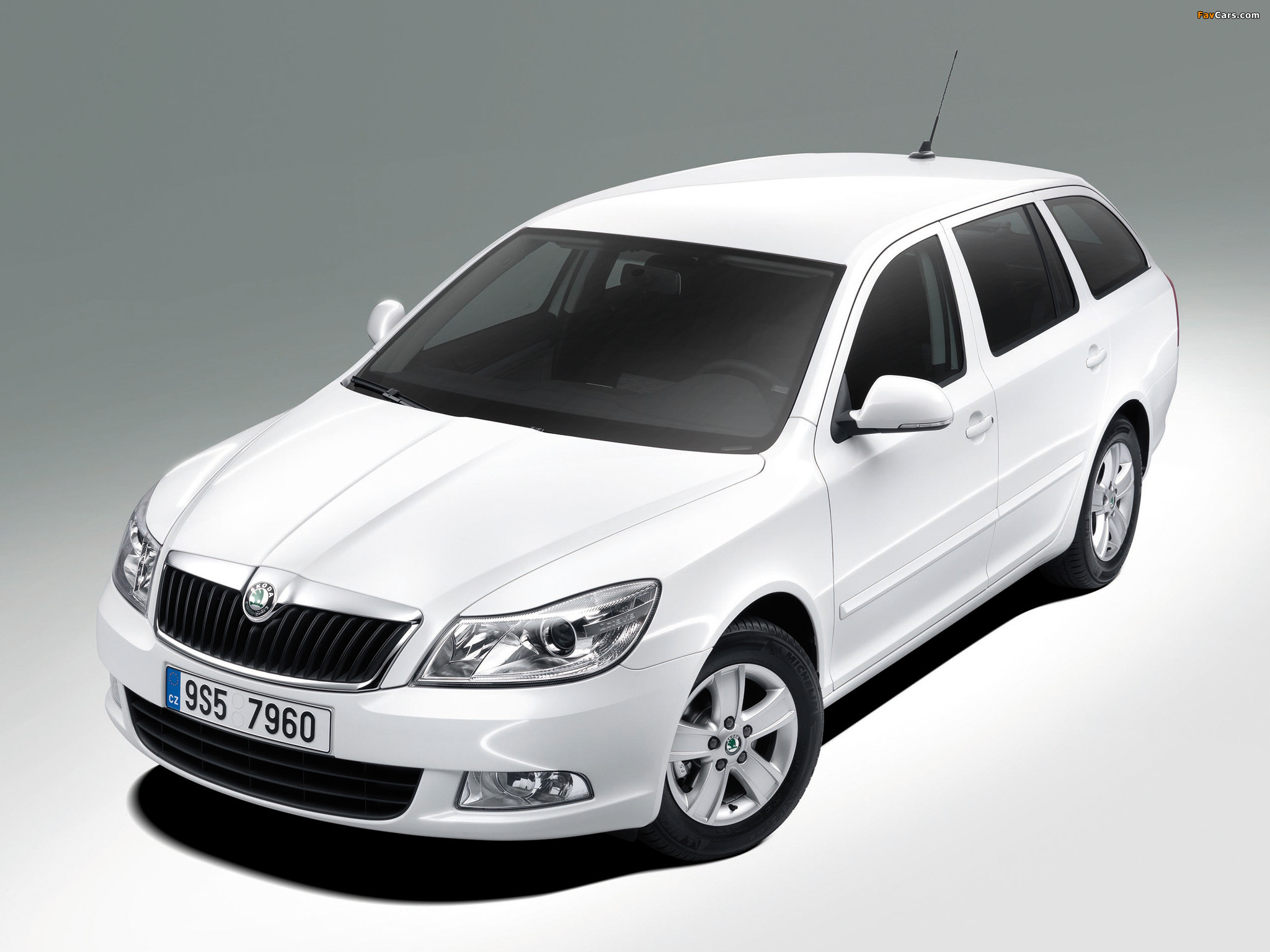 Images of Škoda Octavia GreenLine Combi (1Z) 2009–13 (2048 x 1536)