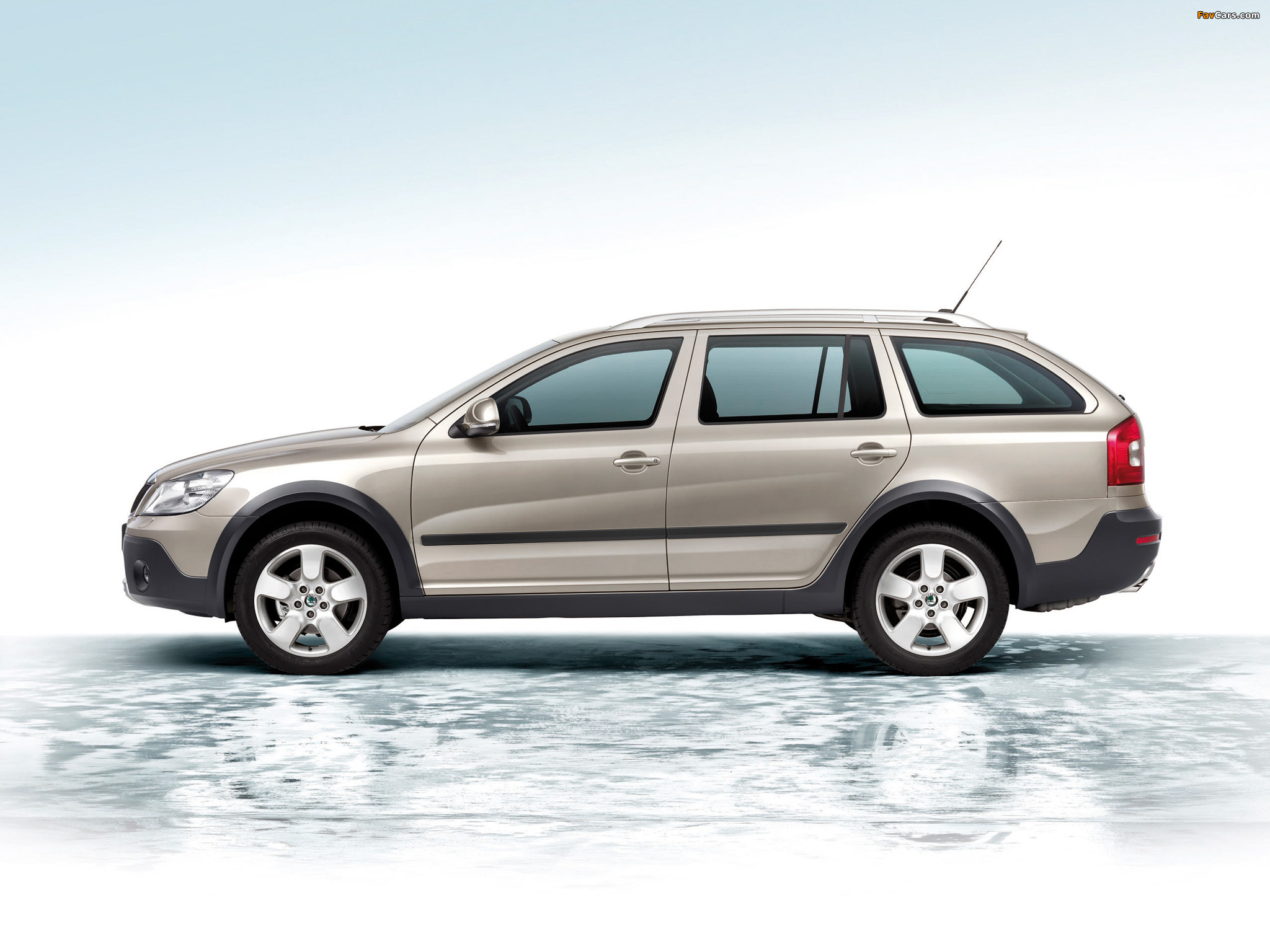 Images of Škoda Octavia Scout (1Z) 2009–13 (2048 x 1536)