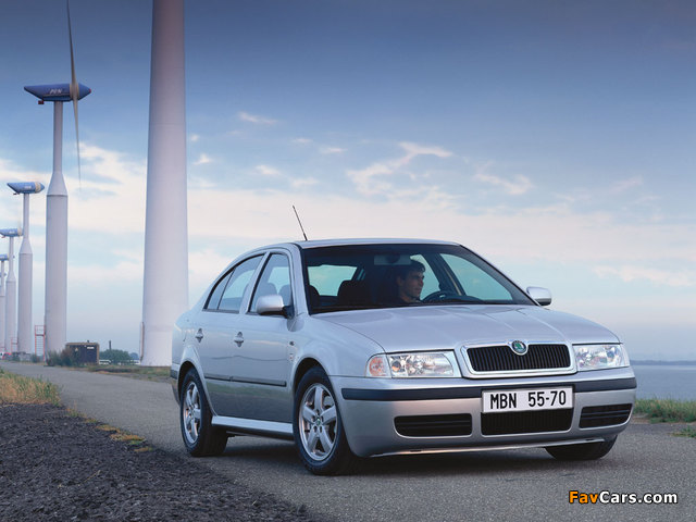 Photos of Škoda Octavia (1U) 2000–10 (640 x 480)