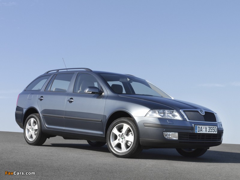 Photos of Škoda Octavia Combi (1Z) 2004–08 (800 x 600)
