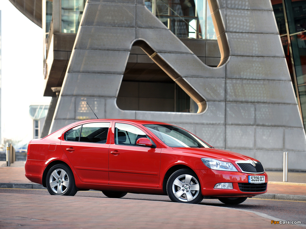 Photos of Škoda Octavia UK-spec (1Z) 2008–13 (1024 x 768)