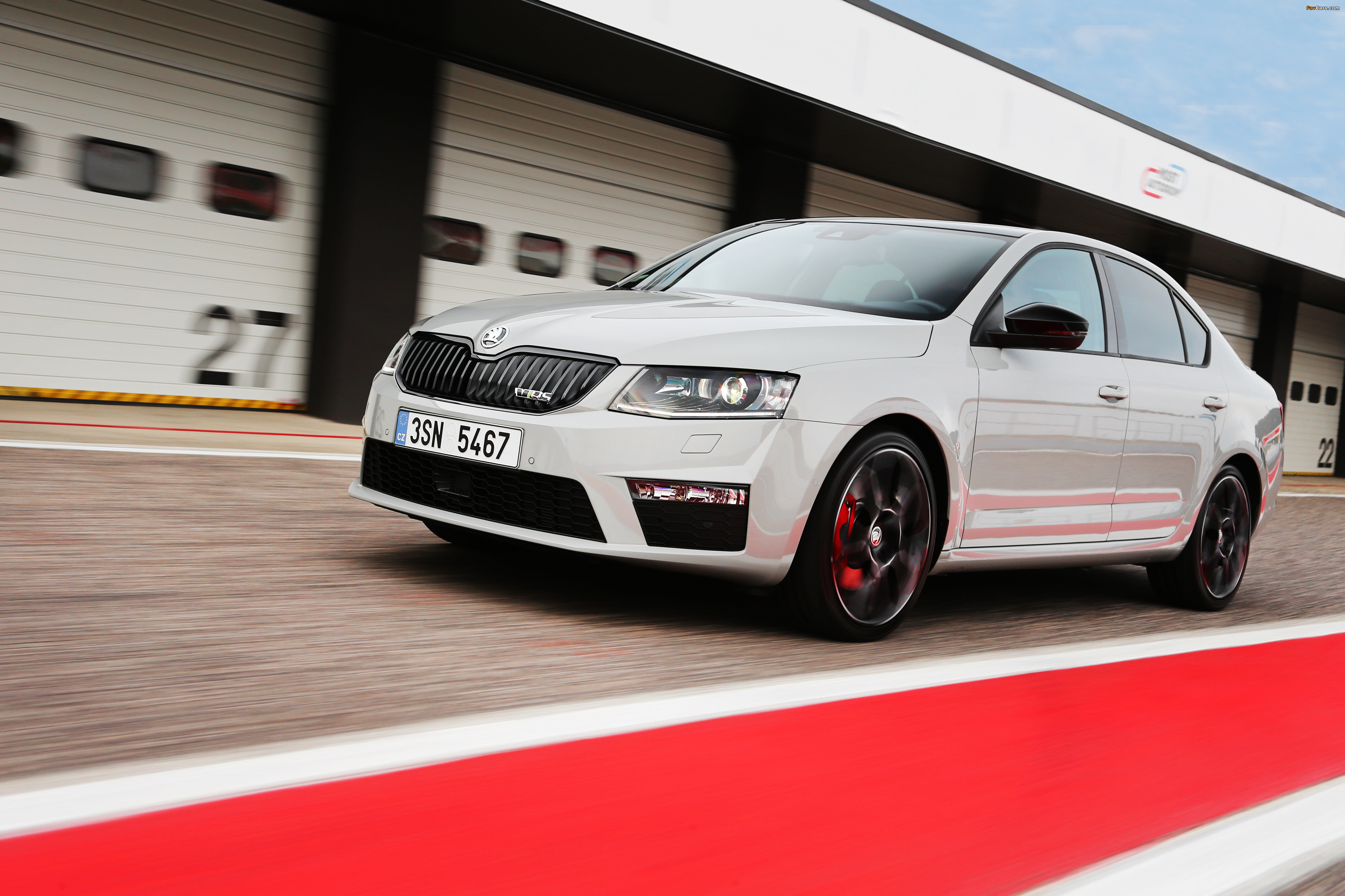 Photos of Škoda Octavia RS 230 (5E) 2015 (4096 x 2731)