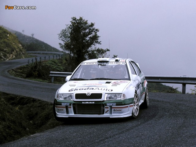 Pictures of Škoda Octavia WRC (1U) 1999–2003 (640 x 480)