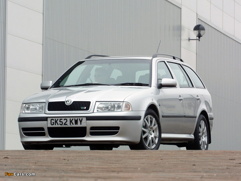 Pictures of Škoda Octavia Combi vRS (1U) 2003–04 (800 x 600)