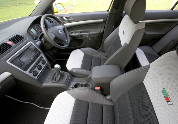 Pictures of Škoda Octavia RS AU-spec (1Z) 2004–08