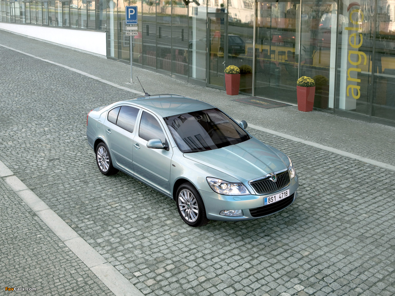 Pictures of Škoda Octavia (1Z) 2008–13 (1280 x 960)