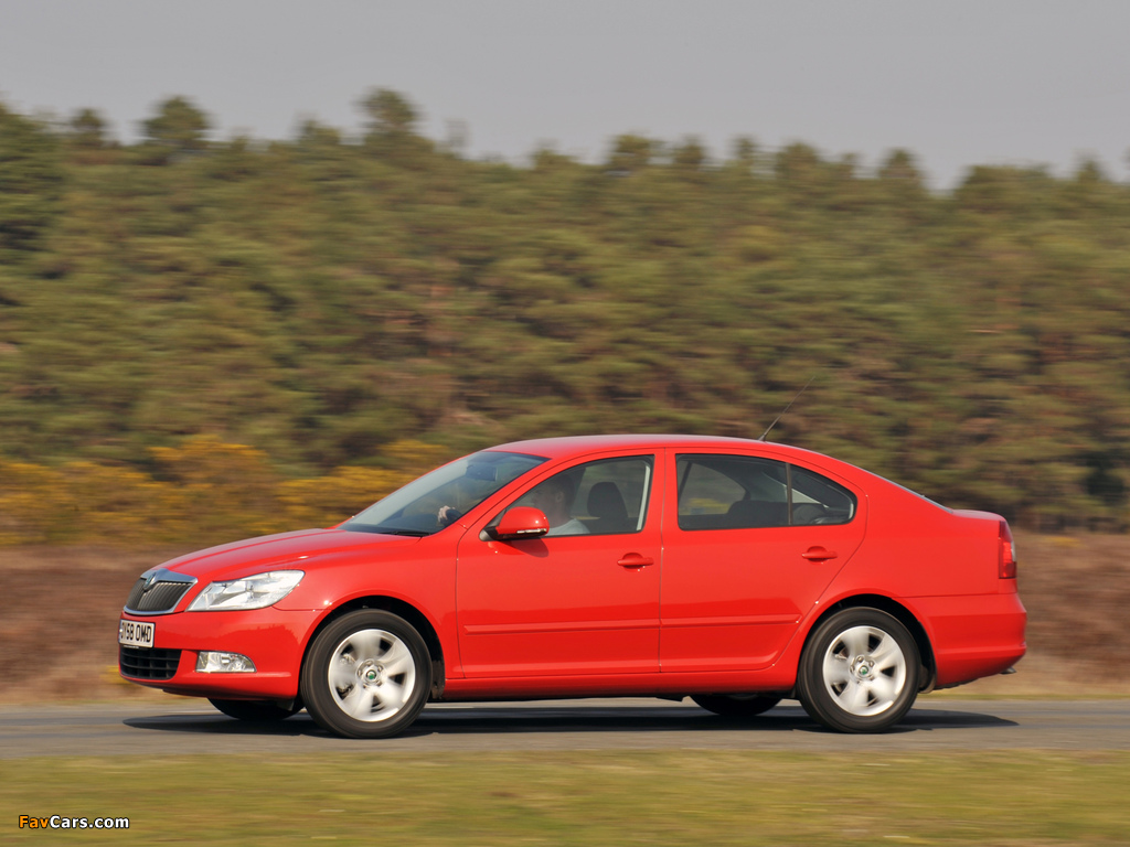 Pictures of Škoda Octavia UK-spec (1Z) 2008–13 (1024 x 768)