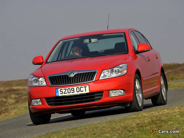 Pictures of Škoda Octavia UK-spec (1Z) 2008–13 (640 x 480)