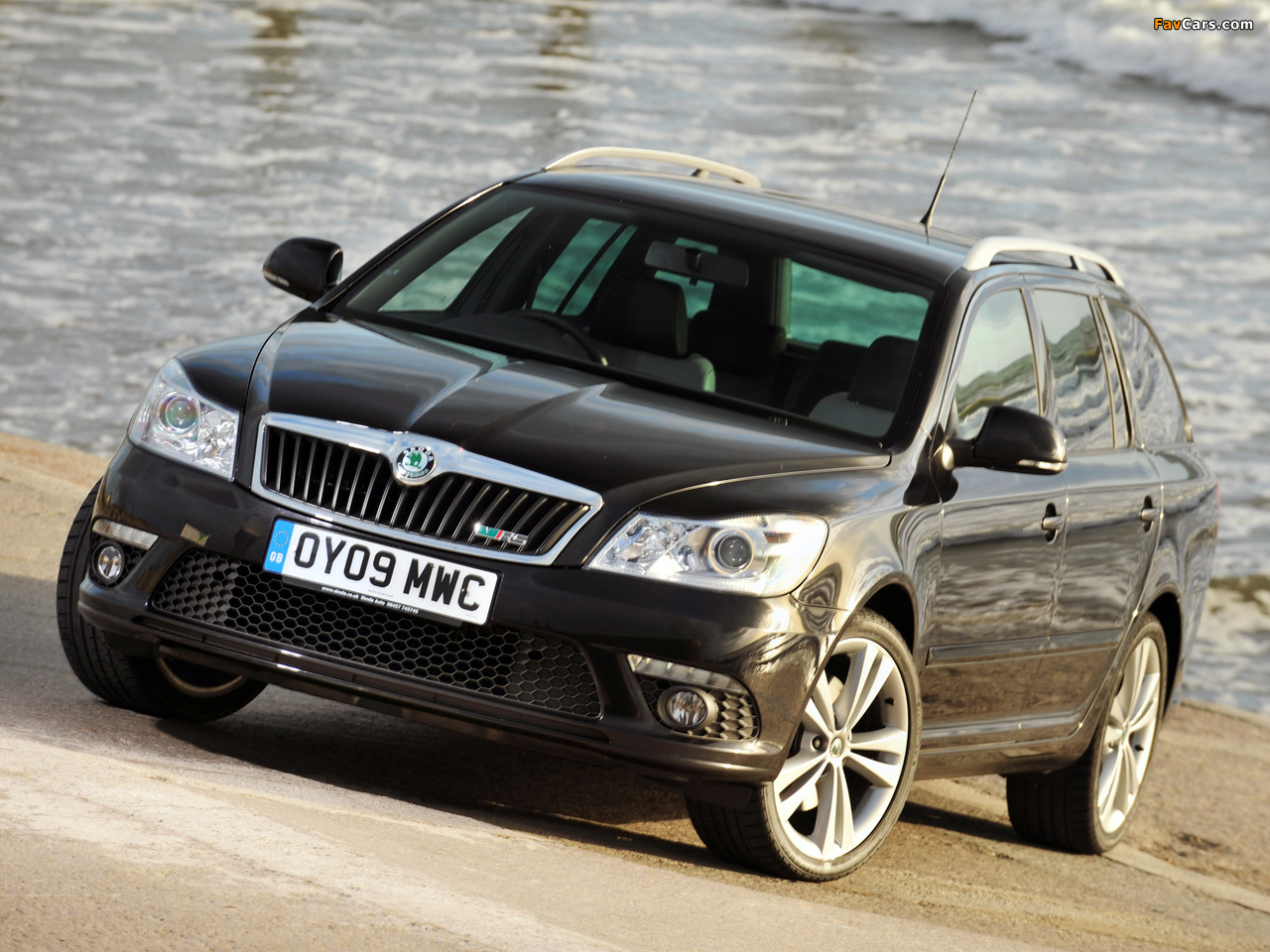 Pictures of Škoda Octavia vRS Combi (1Z) 2009–13 (1280 x 960)