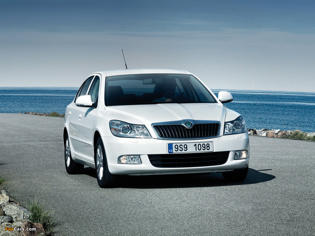 Pictures of Škoda Octavia GreenLine (1Z) 2009–13 (1024 x 768)