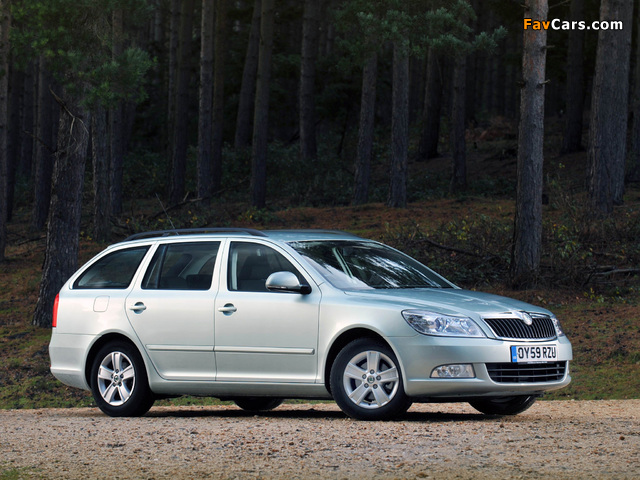 Pictures of Škoda Octavia GreenLine Combi UK-spec (1Z) 2009–13 (640 x 480)