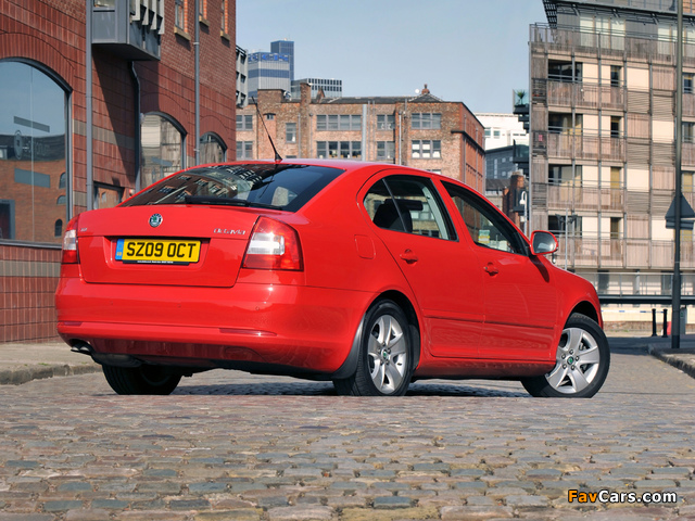 Škoda Octavia UK-spec (1Z) 2008–13 pictures (640 x 480)