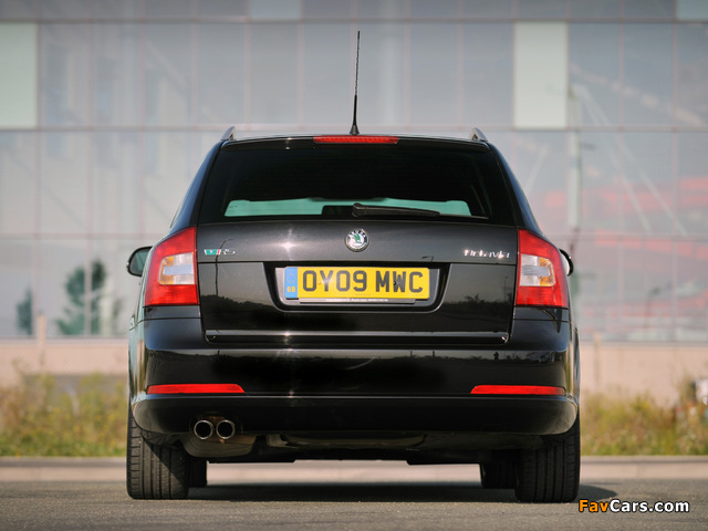 Škoda Octavia vRS Combi (1Z) 2009–13 images (640 x 480)