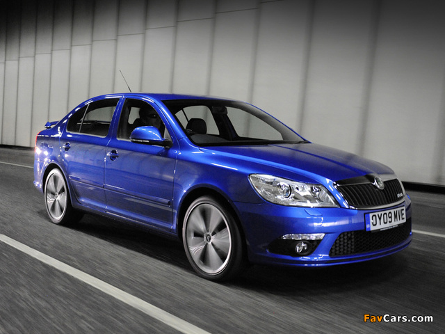 Škoda Octavia vRS (1Z) 2009–13 images (640 x 480)