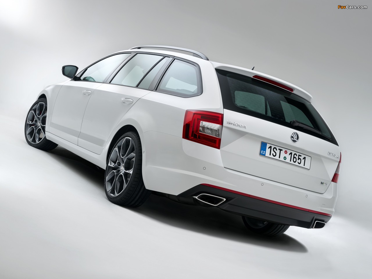 Škoda Octavia RS Combi (5E) 2013 photos (1280 x 960)