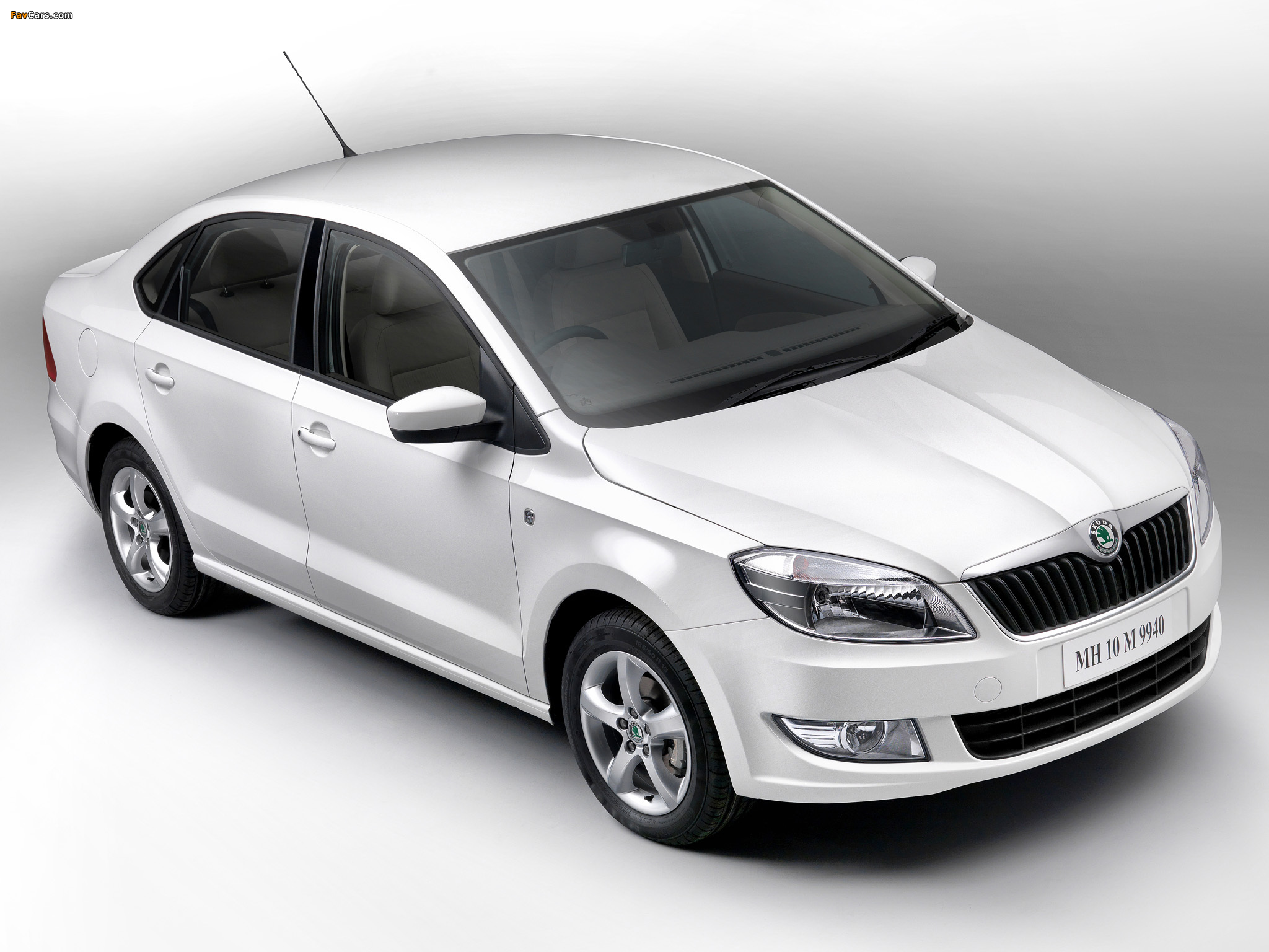 Škoda Rapid IN-spec 2011 images (2048 x 1536)