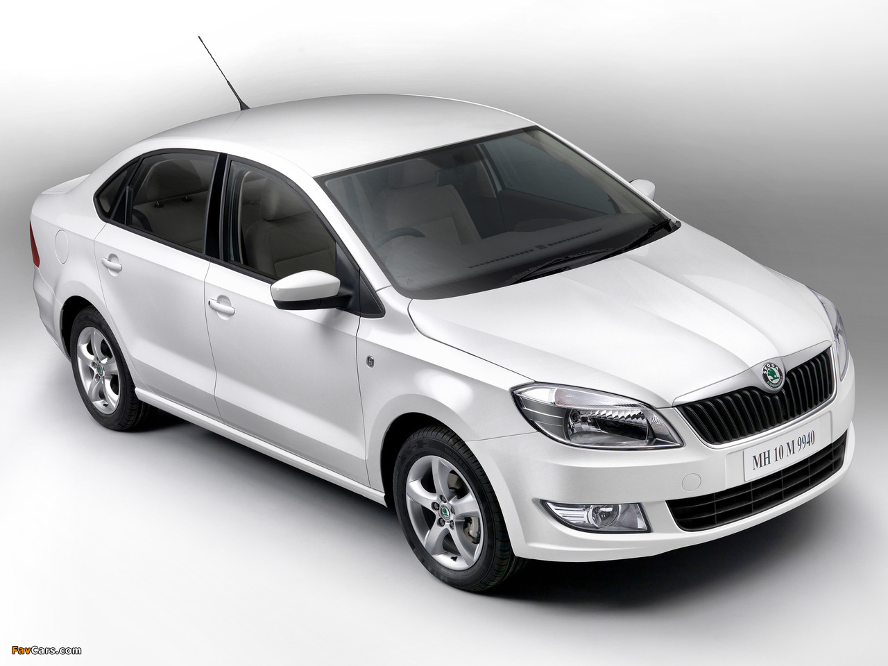 Škoda Rapid IN-spec 2011 images (1280 x 960)